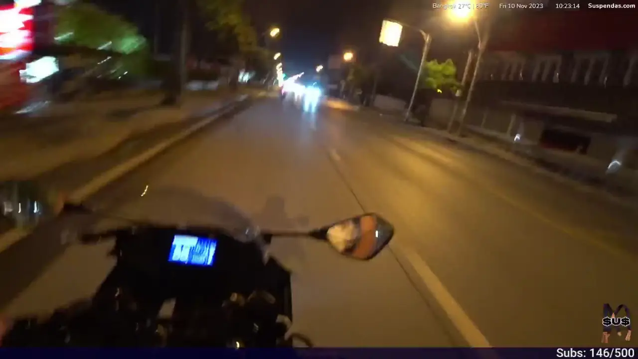 Kick streamer and his wife drive through red light on their new bike